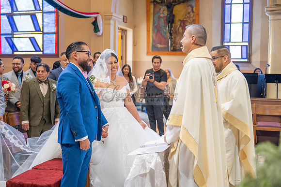 LINK #2-Roberto y Brenda wedding celebration, ceremony at St. Thomas Apostle Catholic Church, reception at Royal Banquet Hall in Glendale, Gustavo Villarreal Photography, videography, 323-633-8283, ww