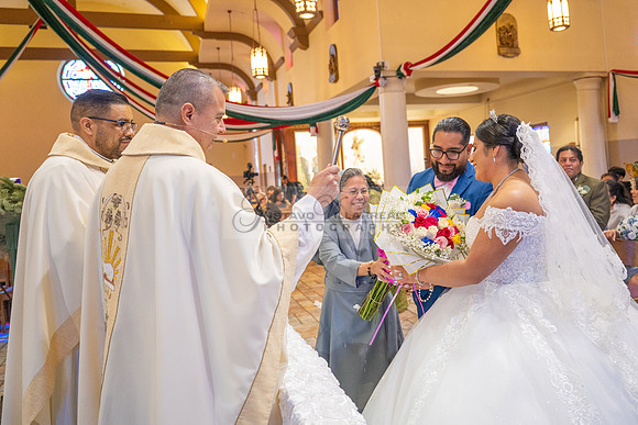 LINK #2-Roberto y Brenda wedding celebration, ceremony at St. Thomas Apostle Catholic Church, reception at Royal Banquet Hall in Glendale, Gustavo Villarreal Photography, videography, 323-633-8283, ww