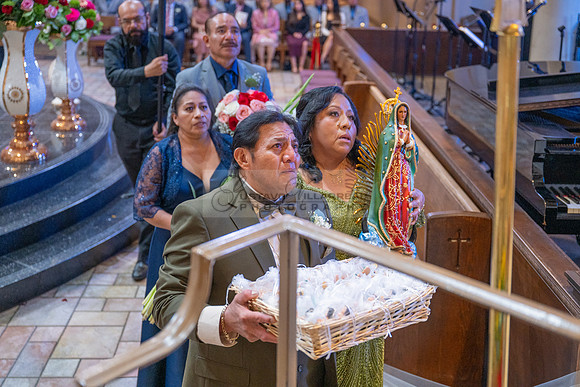 LINK #2-Roberto y Brenda wedding celebration, ceremony at St. Thomas Apostle Catholic Church, reception at Royal Banquet Hall in Glendale, Gustavo Villarreal Photography, videography, 323-633-8283, ww