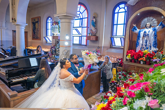 LINK #2-Roberto y Brenda wedding celebration, ceremony at St. Thomas Apostle Catholic Church, reception at Royal Banquet Hall in Glendale, Gustavo Villarreal Photography, videography, 323-633-8283, ww