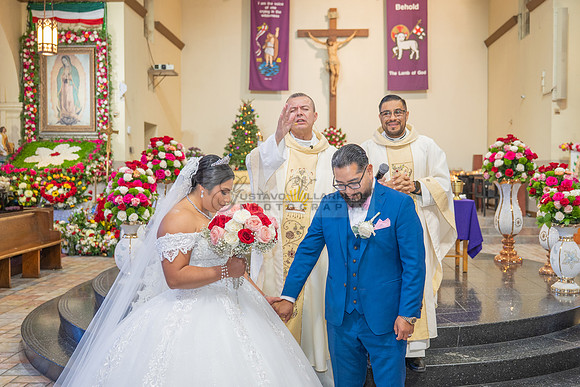 LINK #2-Roberto y Brenda wedding celebration, ceremony at St. Thomas Apostle Catholic Church, reception at Royal Banquet Hall in Glendale, Gustavo Villarreal Photography, videography, 323-633-8283, ww