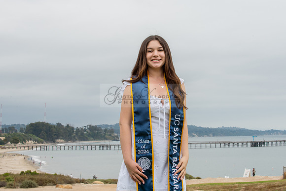 Lauren Berry graduation photos, portraits at UCSB Santa Barbara Ca. Gustavo Villarreal Photography, 323-633-8283