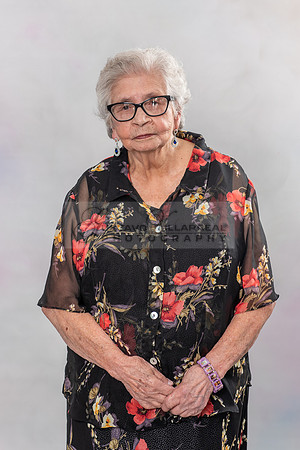 100 birthday celebration photo shoot in Whittier Ca, photography studios by Gustavo Villarreal Photography, 323-633-8283
