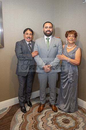 LINK-#1-Stephanie and Albert wedding photography, celebration at Sonesta Redondo Beach and Marina in Redondo Beach Ca, photographer, videographer, Gustavo Villarreal, 323-633-8283, www.gvphotoandvideo