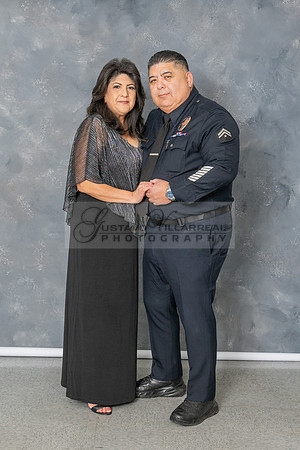 Angie Sanchez family photos in the studio of the City of Whittier Ca by Gustavo Villarreal Photography, 323-633-8283, www.gvphotoandvideo.com