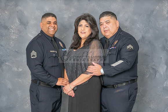 Angie Sanchez family photos in the studio of the City of Whittier Ca by Gustavo Villarreal Photography, 323-633-8283, www.gvphotoandvideo.com