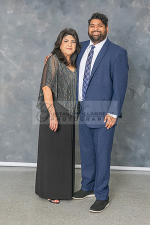Angie Sanchez family photos in the studio of the City of Whittier Ca by Gustavo Villarreal Photography, 323-633-8283, www.gvphotoandvideo.com