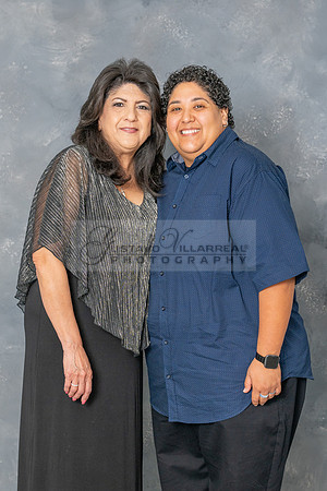 Angie Sanchez family photos in the studio of the City of Whittier Ca by Gustavo Villarreal Photography, 323-633-8283, www.gvphotoandvideo.com
