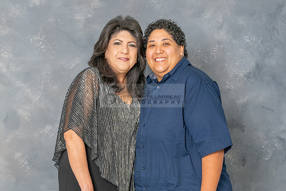 Angie Sanchez family photos in the studio of the City of Whittier Ca by Gustavo Villarreal Photography, 323-633-8283, www.gvphotoandvideo.com