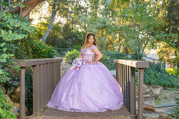 Leah Torres quinceanera celebration, reception, photography, videography, reception, Quiet Cannon Banquet Hall in the city of Montebello Ca, Gustavo Villarreal photographer, 323-633-8283, www.gvphotoa