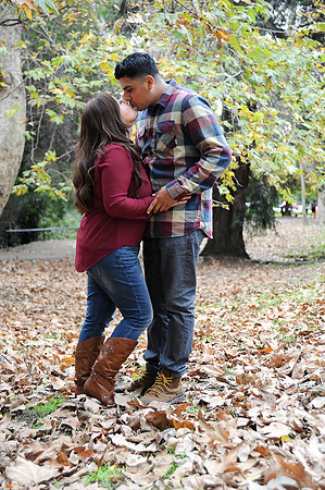 engagement pictures in Los Angeles observatory in Griffith park,