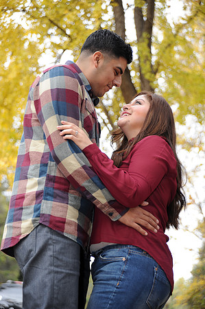 engagement pictures in Los Angeles observatory in Griffith park,