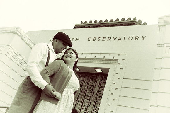 engagement pictures in Los Angeles observatory in Griffith park,