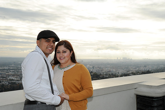 engagement pictures in Los Angeles observatory in Griffith park,