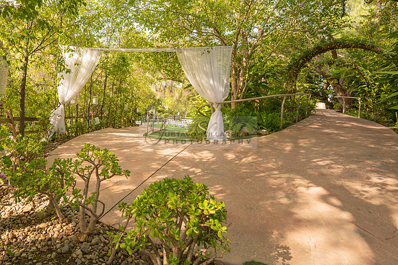 The vineyards weddings, quinceanera and special events, photographer, videographer, Gustavo Villarreal photographer, videographer, 323-633-8283, www.gvphotoandvideo.com