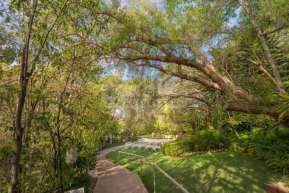 The vineyards weddings, quinceanera and special events, photographer, videographer, Gustavo Villarreal photographer, videographer, 323-633-8283, www.gvphotoandvideo.com