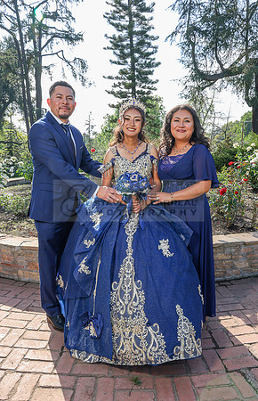 Audrey Perez quinceanera celebration, photography and video at Fiesta Hall banquet Hall in Pico Rivera Ca, Gustavo Villarreal Photography, 323-633-8283, www.gvphotoandvideo.com