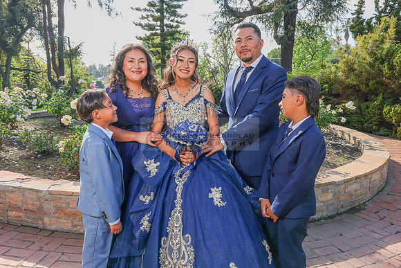 Audrey Perez quinceanera celebration, photography and video at Fiesta Hall banquet Hall in Pico Rivera Ca, Gustavo Villarreal Photography, 323-633-8283, www.gvphotoandvideo.com