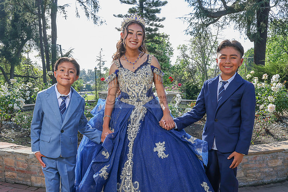 Audrey Perez quinceanera celebration, photography and video at Fiesta Hall banquet Hall in Pico Rivera Ca, Gustavo Villarreal Photography, 323-633-8283, www.gvphotoandvideo.com