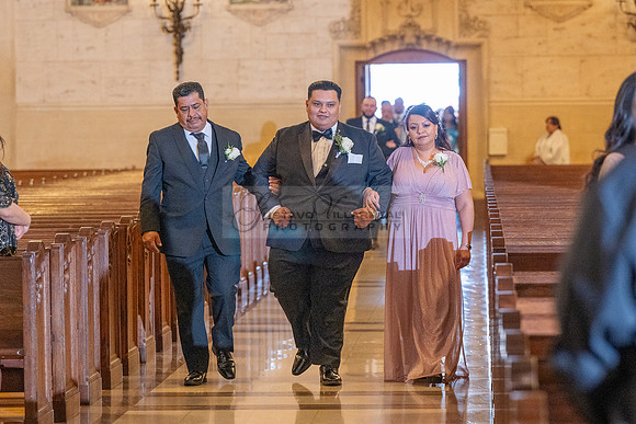 Leonardo and Samantha wedding ceremony at St Vincent de Paul Catholic Church in Los Angeles Ca, Reception at Marinaj Banquet Hall in Moreno Valley Ca, Gustavo Villarreal Photographer, videographer, 32