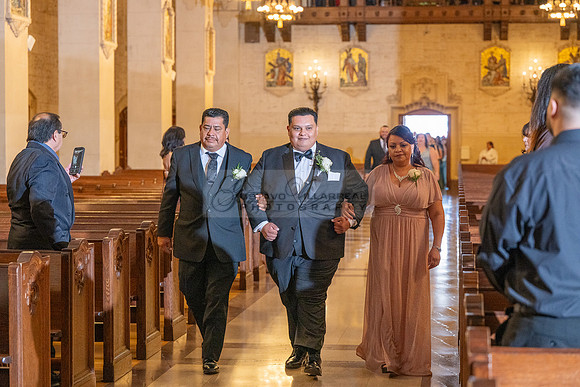 Leonardo and Samantha wedding ceremony at St Vincent de Paul Catholic Church in Los Angeles Ca, Reception at Marinaj Banquet Hall in Moreno Valley Ca, Gustavo Villarreal Photographer, videographer, 32