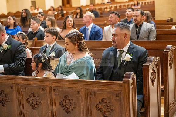 Leonardo and Samantha wedding ceremony at St Vincent de Paul Catholic Church in Los Angeles Ca, Reception at Marinaj Banquet Hall in Moreno Valley Ca, Gustavo Villarreal Photographer, videographer, 32