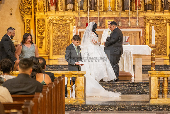 Leonardo and Samantha wedding ceremony at St Vincent de Paul Catholic Church in Los Angeles Ca, Reception at Marinaj Banquet Hall in Moreno Valley Ca, Gustavo Villarreal Photographer, videographer, 32