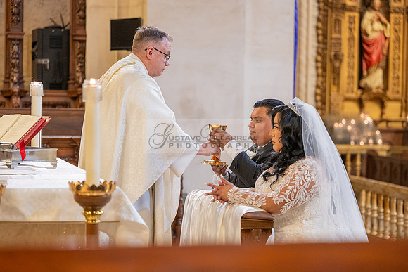 Leonardo and Samantha wedding ceremony at St Vincent de Paul Catholic Church in Los Angeles Ca, Reception at Marinaj Banquet Hall in Moreno Valley Ca, Gustavo Villarreal Photographer, videographer, 32