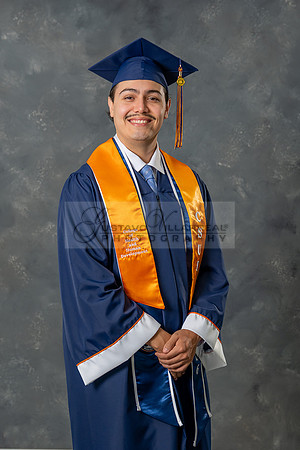 Enrique Balderas-graduations-photos-portraits-Whittier-Ca-Gustavo Villarreal Photography-323-633-8283, www.gvphotoandvideo.com