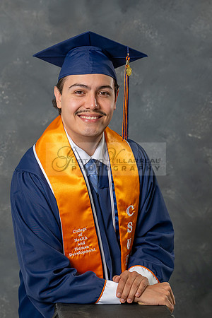 Enrique Balderas-graduations-photos-portraits-Whittier-Ca-Gustavo Villarreal Photography-323-633-8283, www.gvphotoandvideo.com