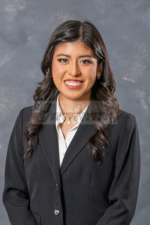 Lizbeth Nava business headshots photographer, graduations, photos, Gustavo Villarreal Photography, 323-633-8283, www.gvphotoandvidei.com