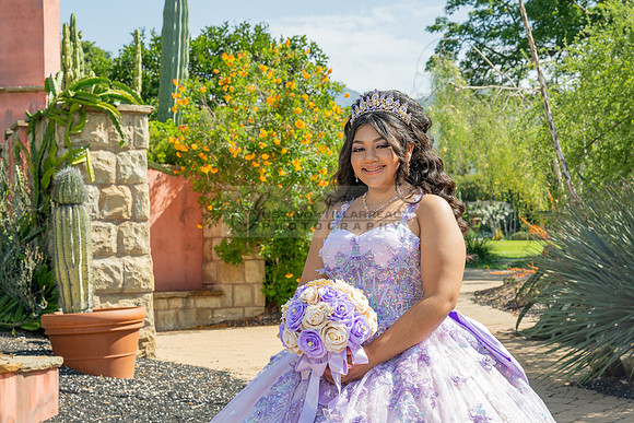 Arianna Ravelo quinceañera photoshoot at the Arboretum in Arcadia Ca. by Gustavo Villarreal Photography, 323-633-8283, www.gvphotoandvideo.com
