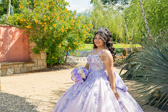 Arianna Ravelo quinceañera photoshoot at the Arboretum in Arcadia Ca. by Gustavo Villarreal Photography, 323-633-8283, www.gvphotoandvideo.com