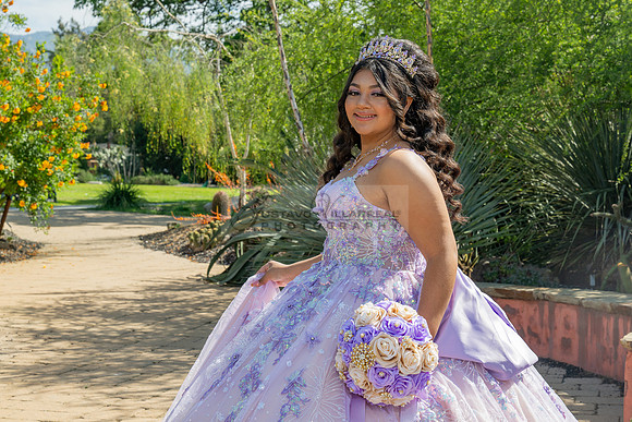 Arianna Ravelo quinceañera photoshoot at the Arboretum in Arcadia Ca. by Gustavo Villarreal Photography, 323-633-8283, www.gvphotoandvideo.com