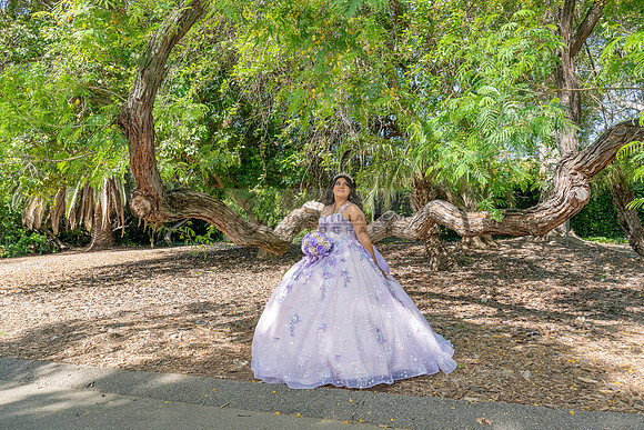 Arianna Ravelo quinceañera photoshoot at the Arboretum in Arcadia Ca. by Gustavo Villarreal Photography, 323-633-8283, www.gvphotoandvideo.com