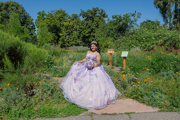 Arianna Ravelo quinceañera photoshoot at the Arboretum in Arcadia Ca. by Gustavo Villarreal Photography, 323-633-8283, www.gvphotoandvideo.com