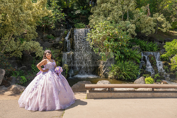 Arianna Ravelo quinceañera photoshoot at the Arboretum in Arcadia Ca. by Gustavo Villarreal Photography, 323-633-8283, www.gvphotoandvideo.com