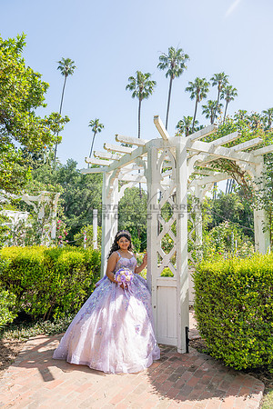 Arianna Ravelo quinceañera photoshoot at the Arboretum in Arcadia Ca. by Gustavo Villarreal Photography, 323-633-8283, www.gvphotoandvideo.com