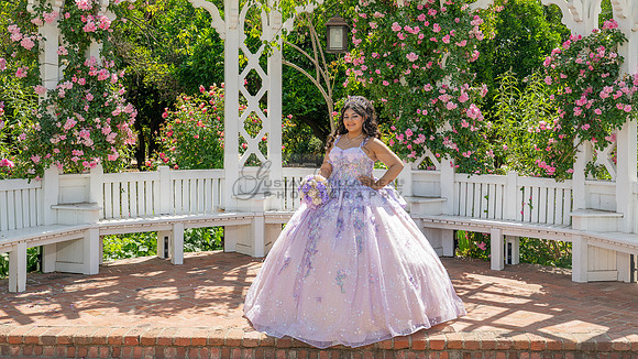 Arianna Ravelo quinceañera photoshoot at the Arboretum in Arcadia Ca. by Gustavo Villarreal Photography, 323-633-8283, www.gvphotoandvideo.com