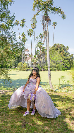 Arianna Ravelo quinceañera photoshoot at the Arboretum in Arcadia Ca. by Gustavo Villarreal Photography, 323-633-8283, www.gvphotoandvideo.com