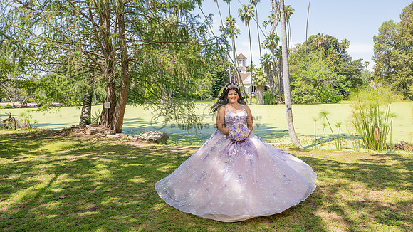 Arianna Ravelo quinceañera photoshoot at the Arboretum in Arcadia Ca. by Gustavo Villarreal Photography, 323-633-8283, www.gvphotoandvideo.com