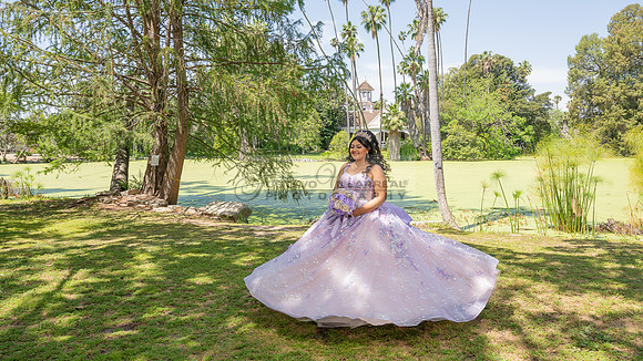 Arianna Ravelo quinceañera photoshoot at the Arboretum in Arcadia Ca. by Gustavo Villarreal Photography, 323-633-8283, www.gvphotoandvideo.com