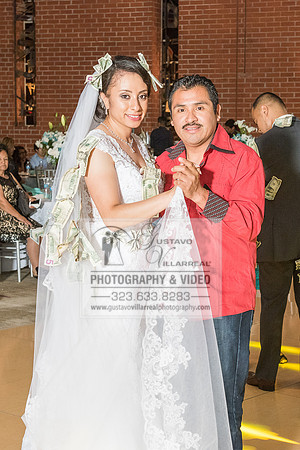 EVELIA Y JUAN weddings photography and video at St Joseph Catholic church in Hawthorne Ca, Reception venues at Temple of Emanuel of beberly hills Ca,  www.gustavovillarreal.com, 323-633-8283