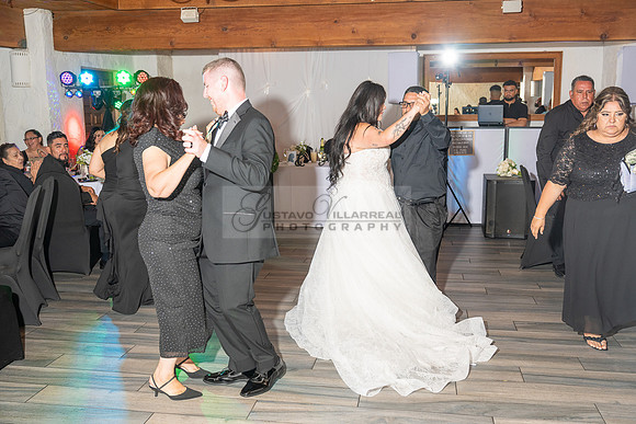 Ariel and Maricruz wedding ceremony, reception at The Queen Mary in Long Beach Ca, Gustavo Villarreal Photographer, videographer, 323-633-8283, www.gvphotoandvideo.com