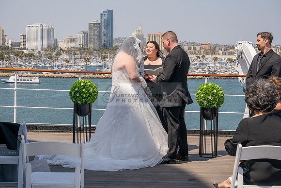 Ariel and Maricruz wedding ceremony, reception at The Queen Mary in Long Beach Ca, Gustavo Villarreal Photographer, videographer, 323-633-8283, www.gvphotoandvideo.com