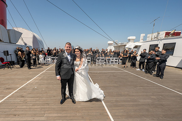 Ariel and Maricruz wedding ceremony, reception at The Queen Mary in Long Beach Ca, Gustavo Villarreal Photographer, videographer, 323-633-8283, www.gvphotoandvideo.com