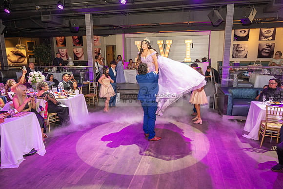 Leah Torres quinceanera celebration, reception, photography, videography, reception, Quiet Cannon Banquet Hall in the city of Montebello Ca, Gustavo Villarreal photographer, 323-633-8283, www.gvphotoa