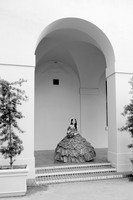Luisa Cardenas pictures of Quincea–eras in Pasadena City Hall in