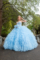 GISELLE PEREZ Quinceaneras photography and video in Averill Park in San pedro Ca, Quinceaneras in Cinderelle Dress, Sweet sixteens photography at the beach, www.gustavovillarreal.com, 323-633-8283