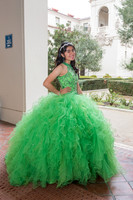 Diana Cordava-quinceanera-sweetsixteens-weddings-family-portrait